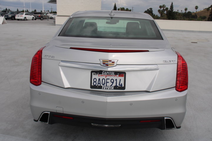Used 2018 Cadillac CTS Luxury image 4