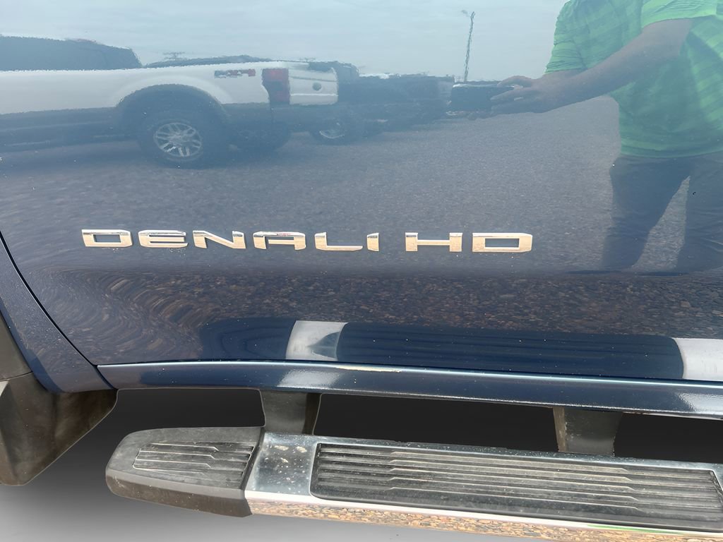 Used 2024 GMC Sierra 2500 Denali w/ Technology Package image 9