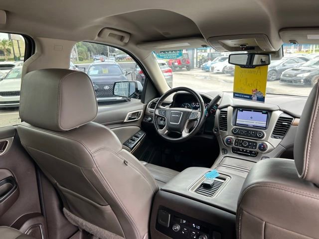 Used 2020 GMC Yukon XL Denali image 46