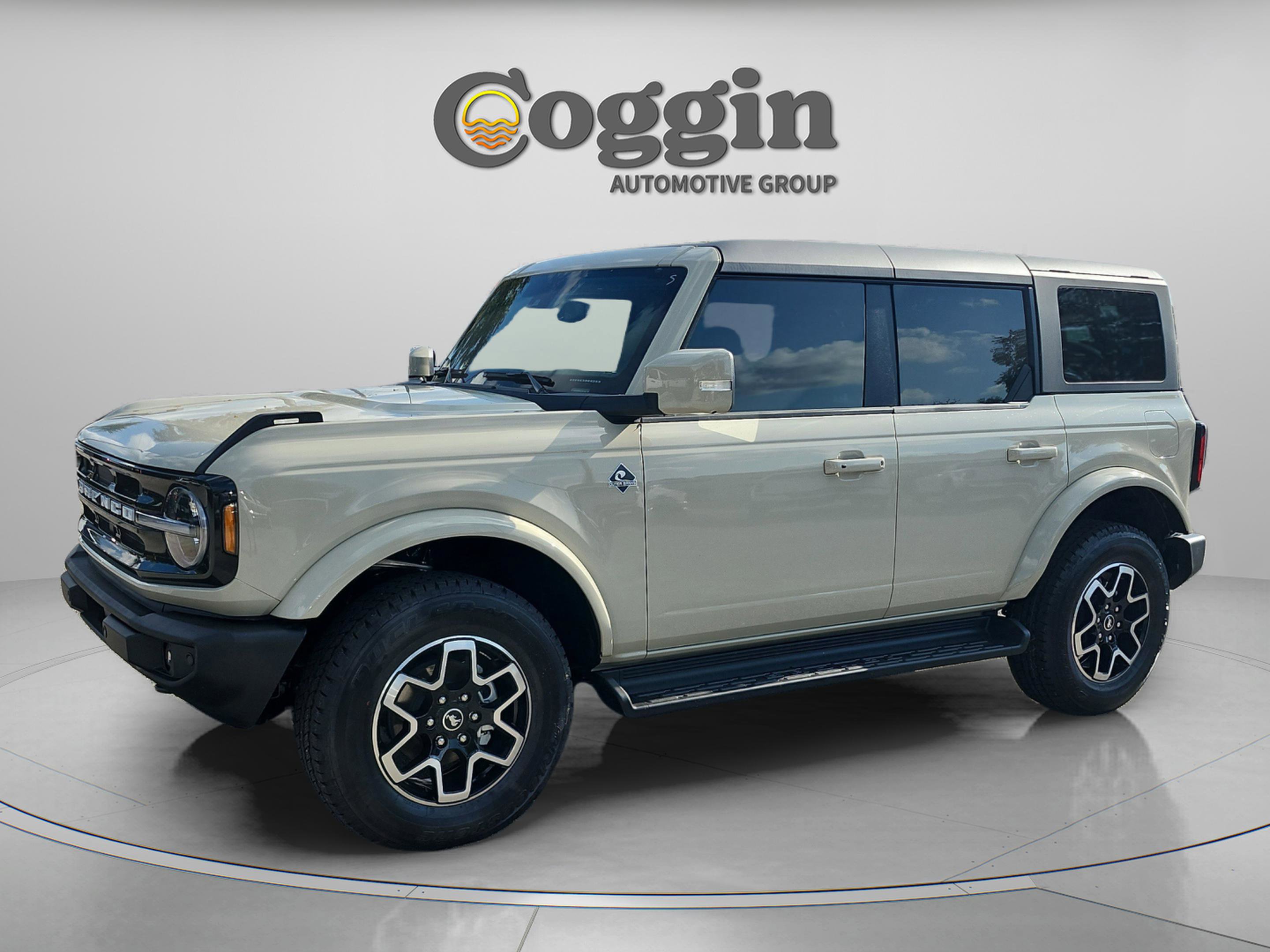 New 2025 Ford Bronco Outer Banks