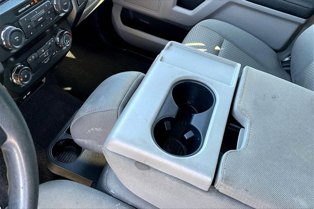 Used 2020 Ford F150 XLT w/ Trailer Tow Package image 17