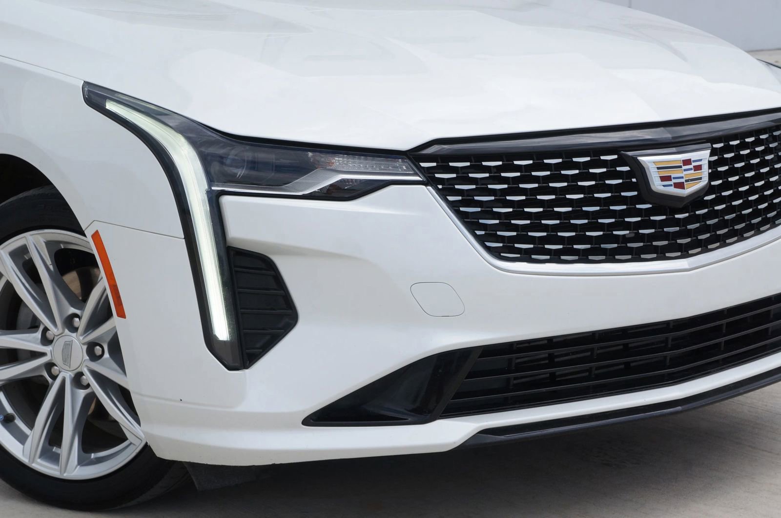 Used 2021 Cadillac CT4 Luxury RWD image 15