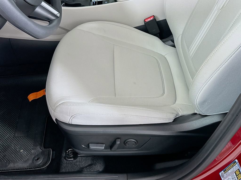 Certified 2025 Hyundai Tucson SEL image 19