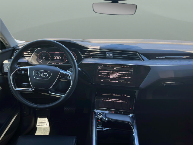 Used 2021 Audi e-tron Prestige AWD/4WD image 9