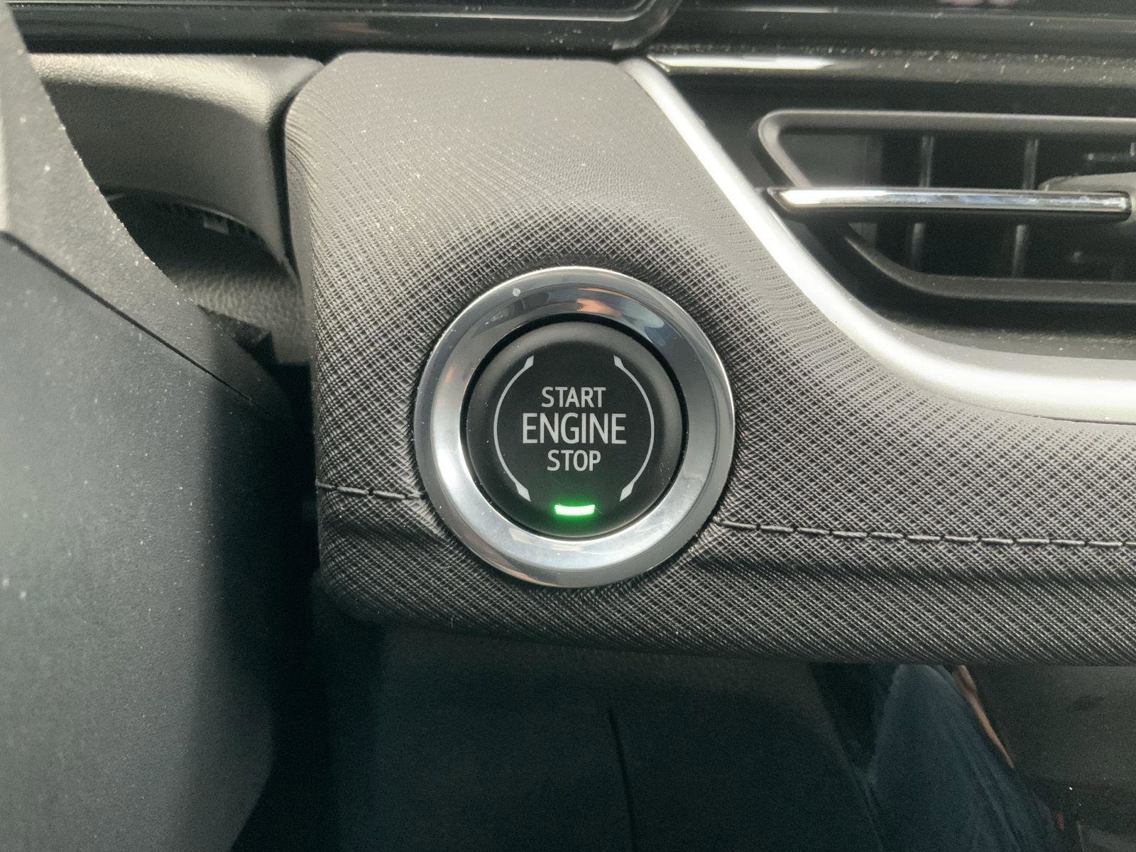 Used 2025 Chevrolet TrailBlazer LT w/ Convenience Package image 33