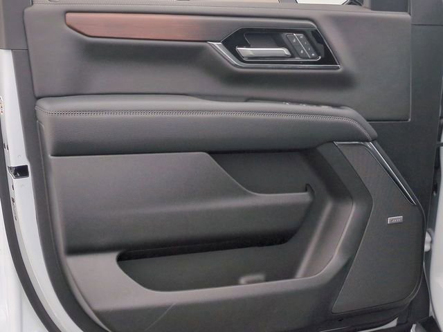 New 2026 GMC Yukon Denali w/ Denali Reserve Package AWD/4WD image 23