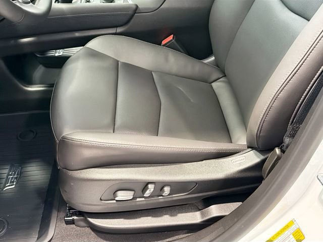 New 2026 Cadillac XT5 Premium Luxury w/ Driver Assist Package AWD/4WD image 19