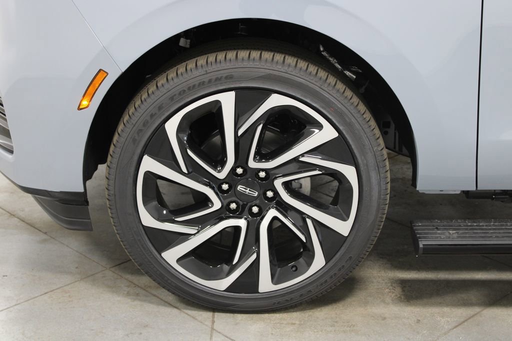 New 2026 Lincoln Navigator L Reserve image 20