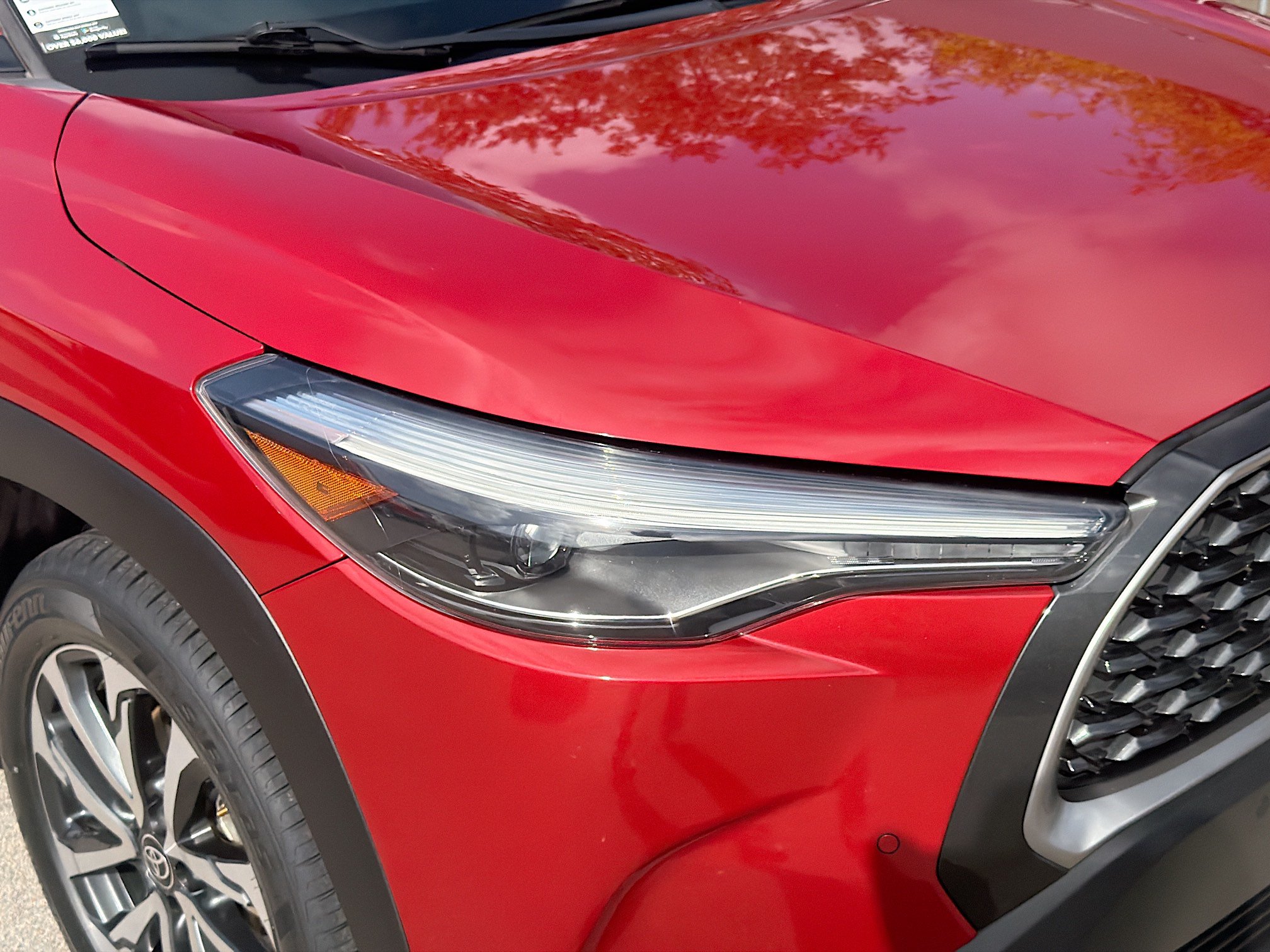 Used 2022 Toyota Corolla Cross XLE FWD image 33