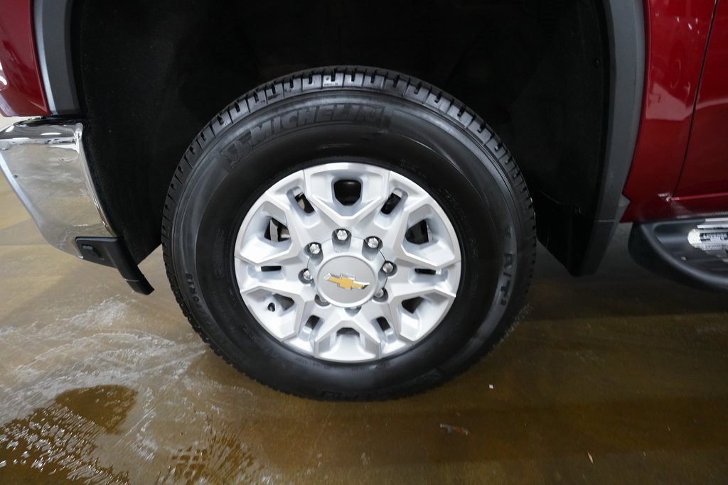 Used 2021 Chevrolet Silverado 2500 LTZ w/ LTZ Convenience Package image 26