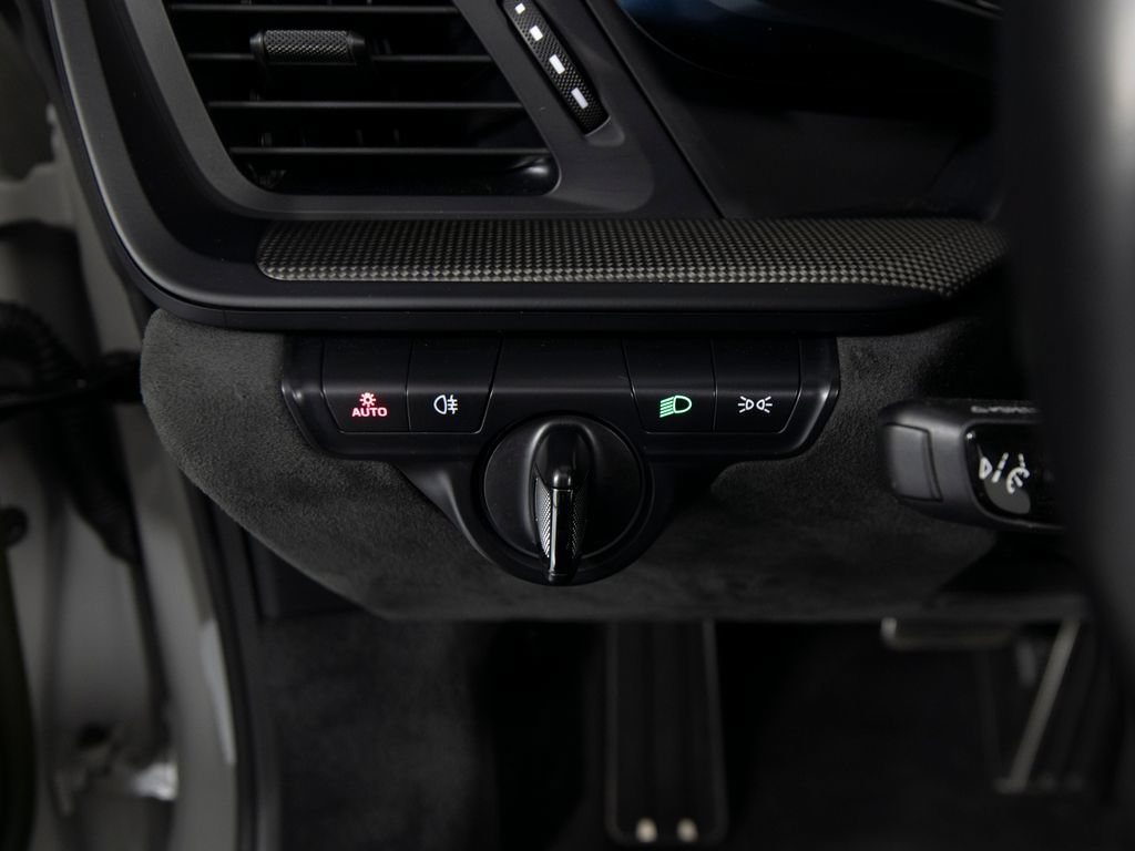 Certified 2022 Porsche 911 Carrera GTS RWD image 26