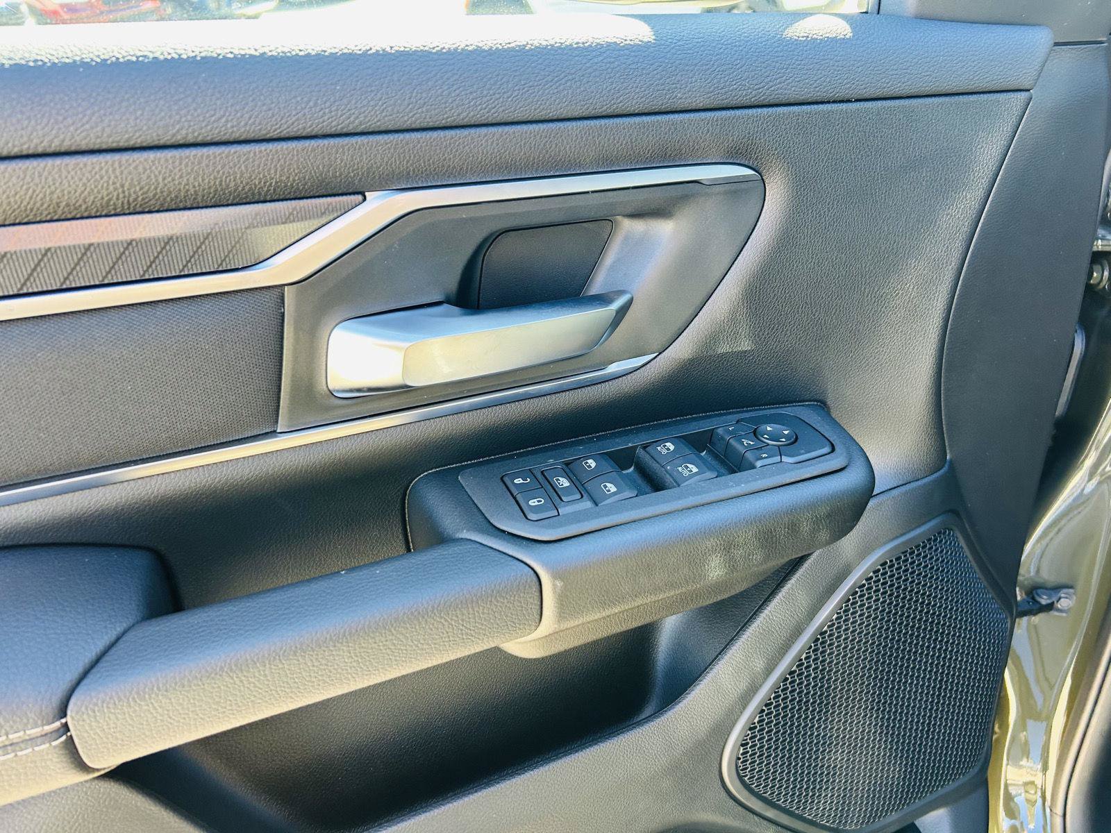 New 2027 RAM 1500 Big Horn AWD/4WD image 13