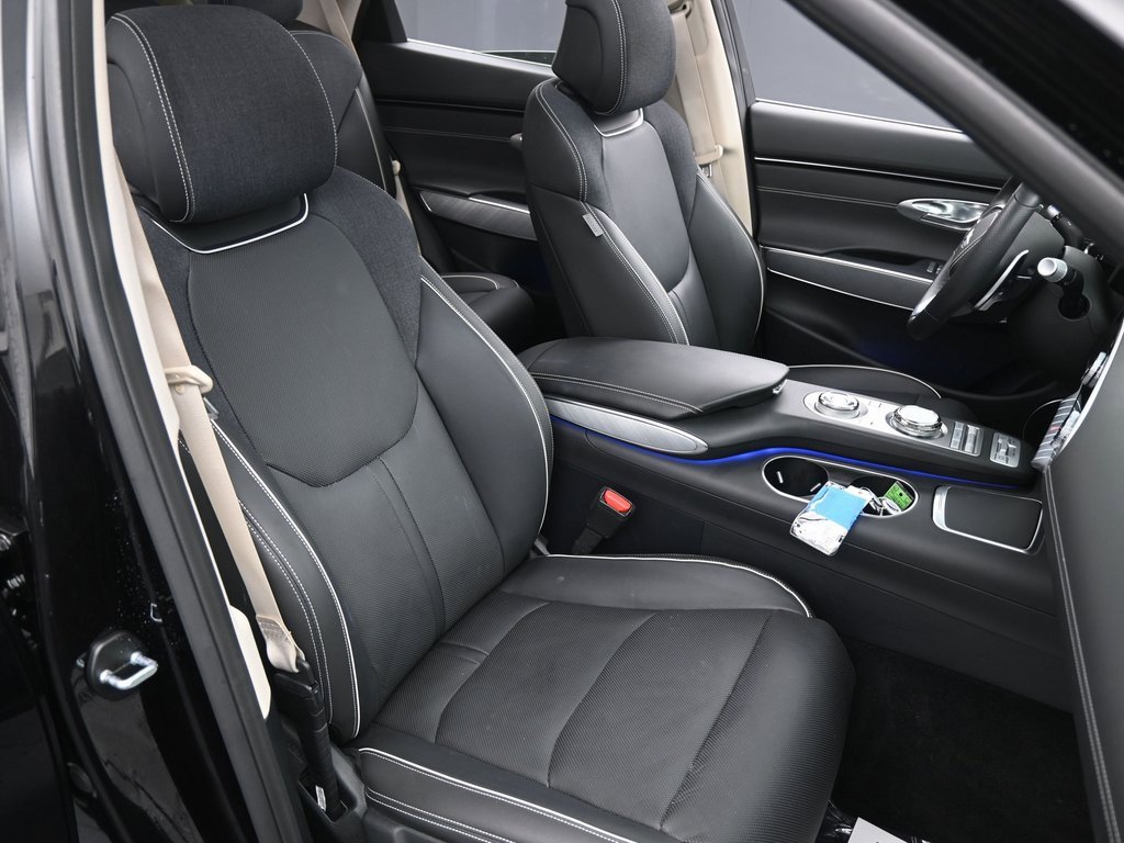 Used 2024 Genesis Electrified GV70 Advanced image 41