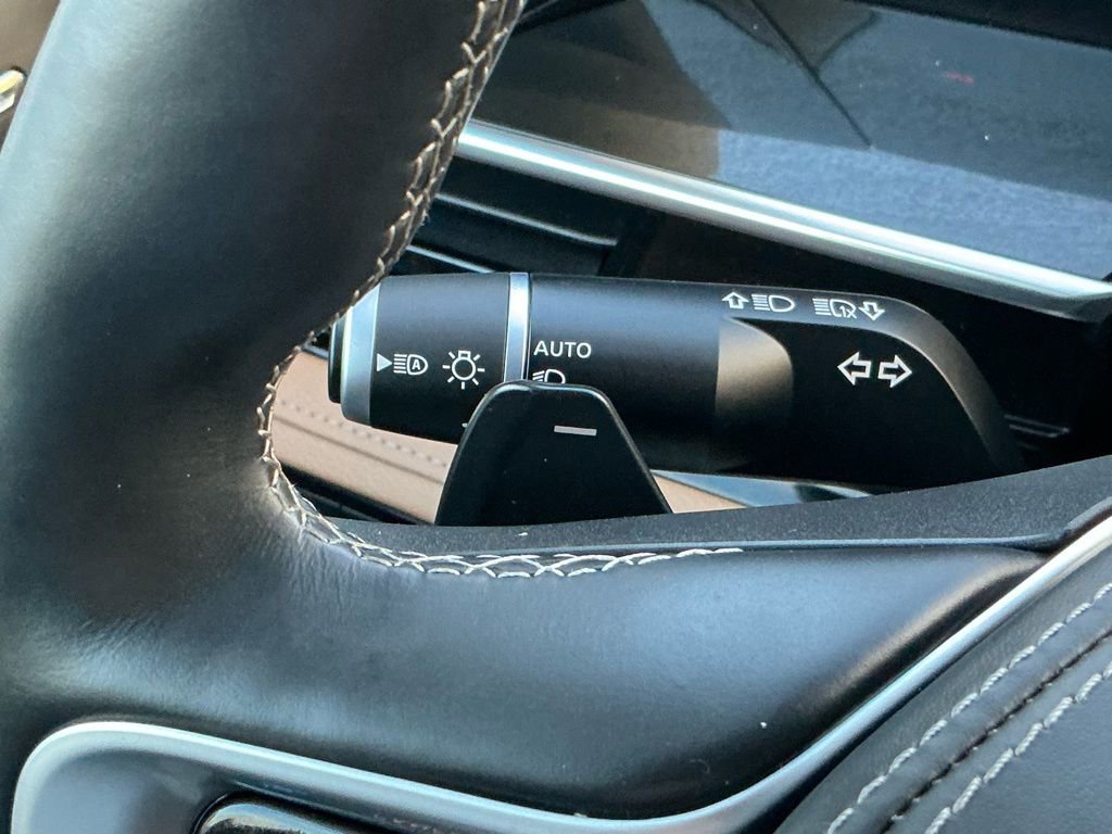 Used 2025 INFINITI QX80 Sensory image 84