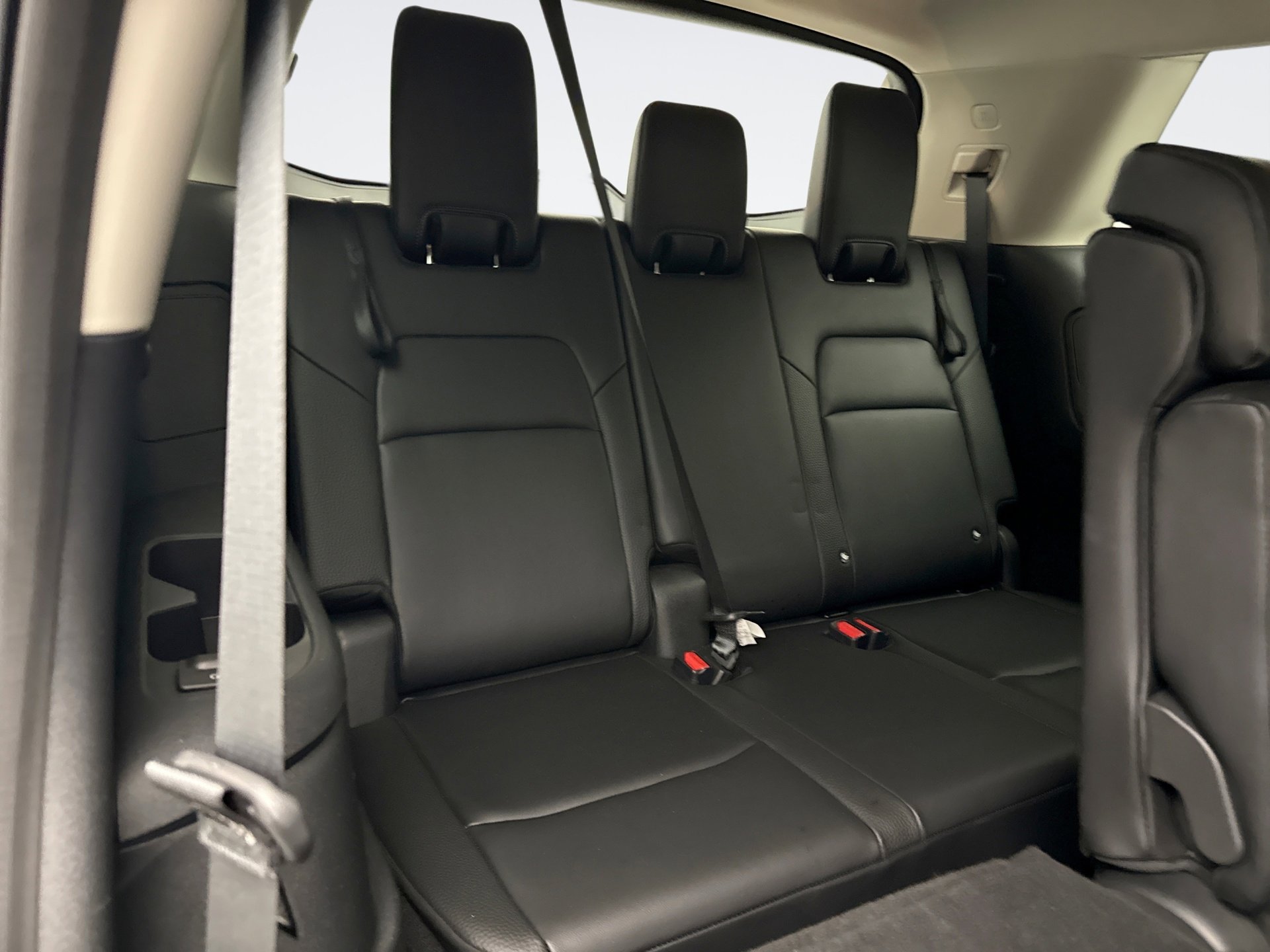 Used 2023 Nissan Pathfinder SL image 19