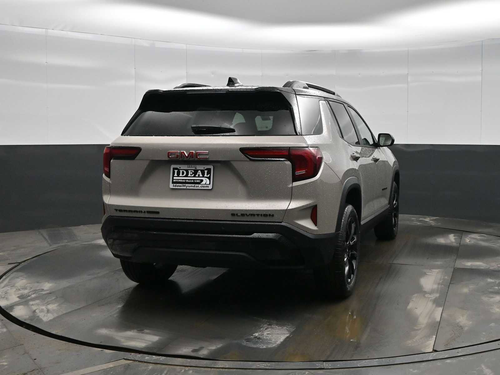 New 2026 GMC Terrain Elevation w/ Elevation Premium Package image 7
