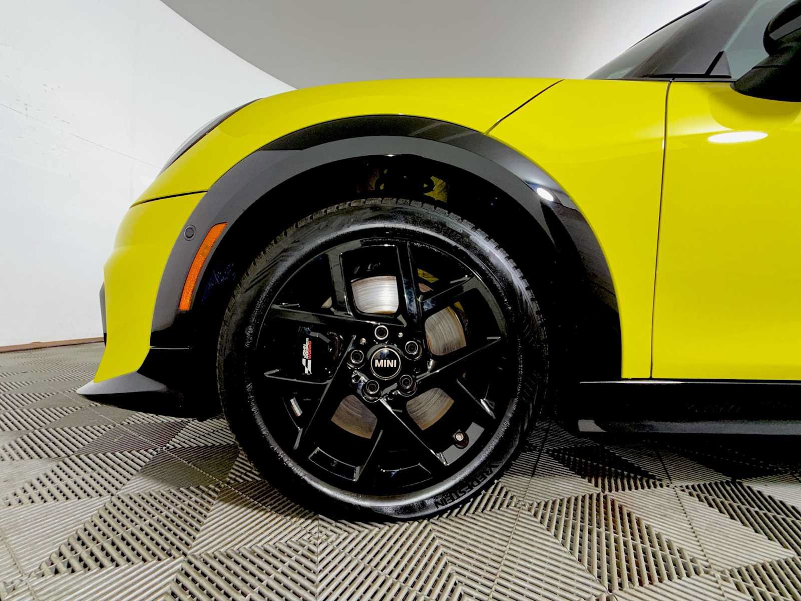 Used 2026 MINI Cooper S FWD image 8