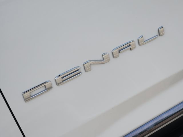 Used 2024 GMC Yukon XL Denali Ultimate image 12