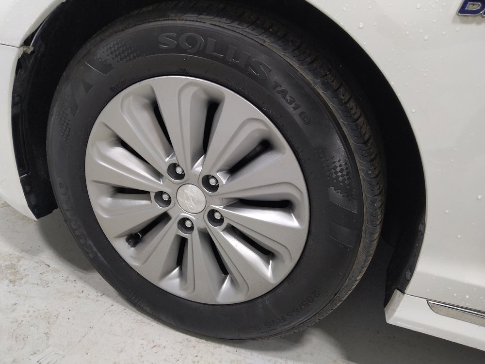 Used 2016 Hyundai Sonata SE image 31