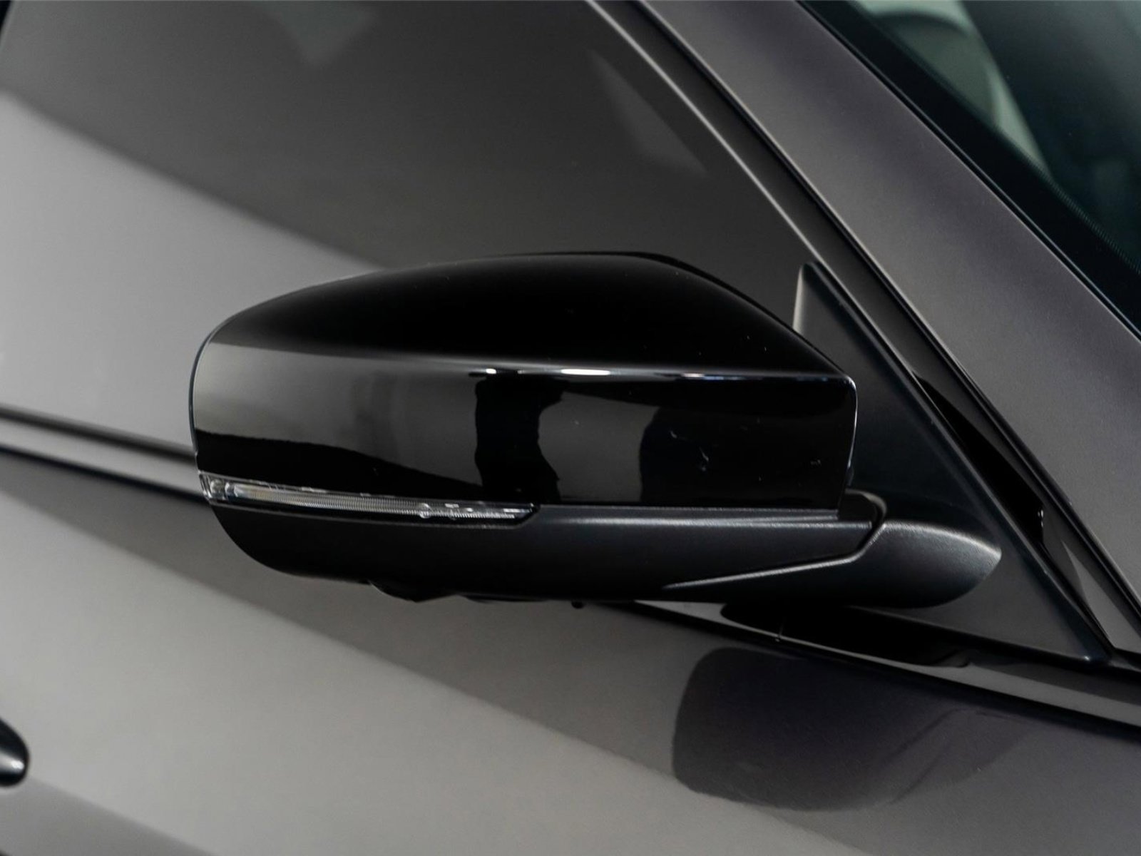 Used 2023 Maserati Ghibli Modena Q4 AWD/4WD image 24