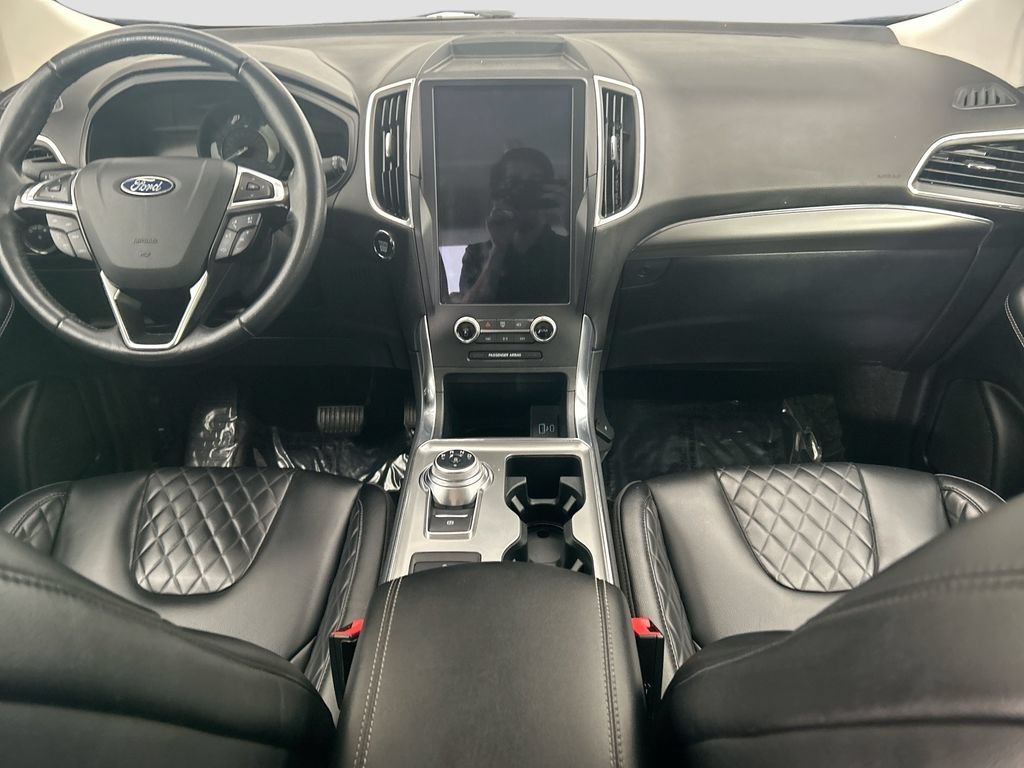 Used 2024 Ford Edge Titanium AWD/4WD image 13