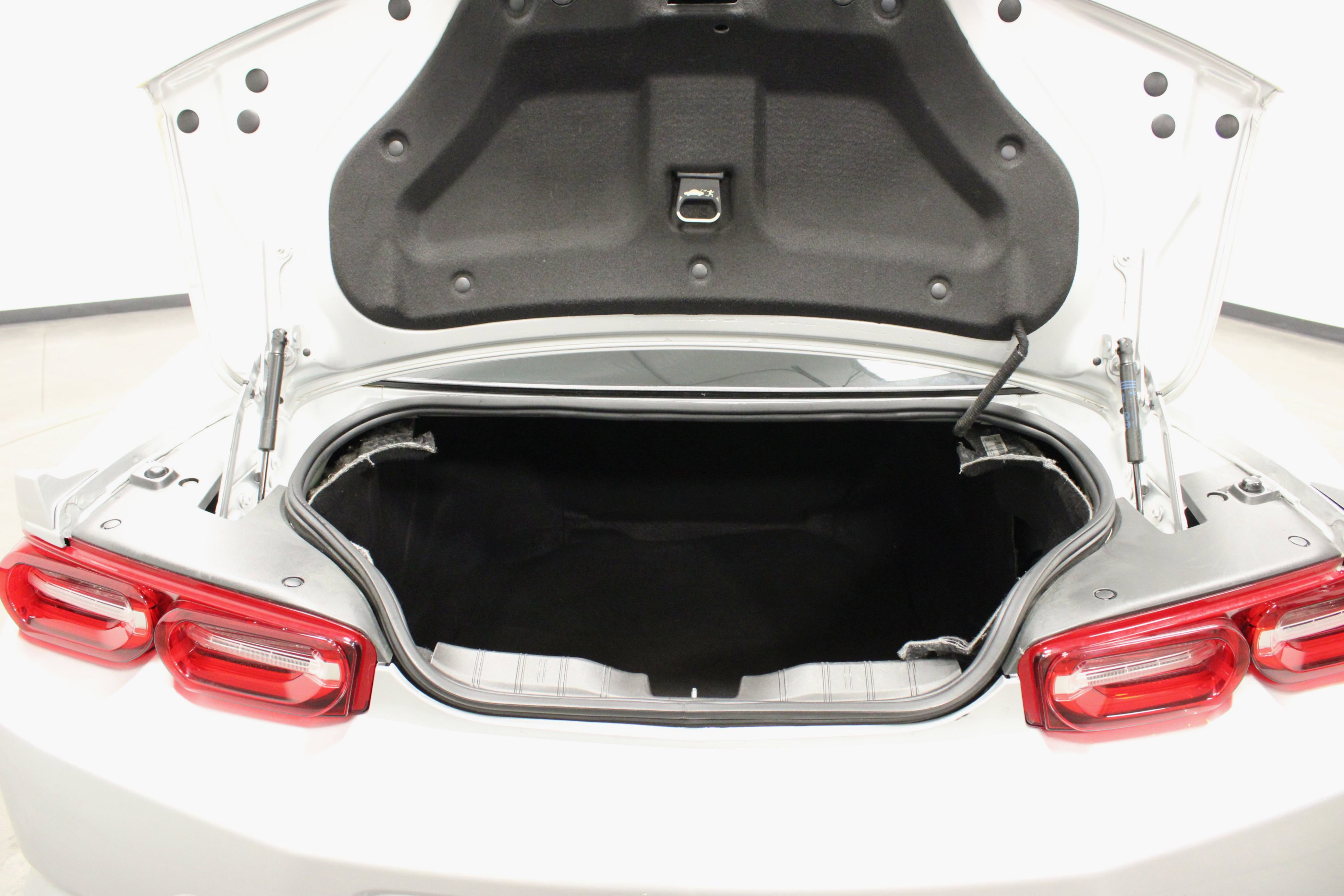 Used 2019 Chevrolet Camaro LS RWD image 12