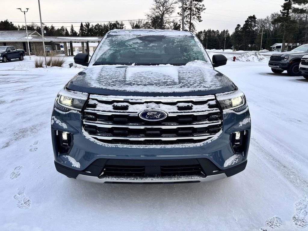 New 2026 Ford Explorer Active w/ Active Comfort Package image 8
