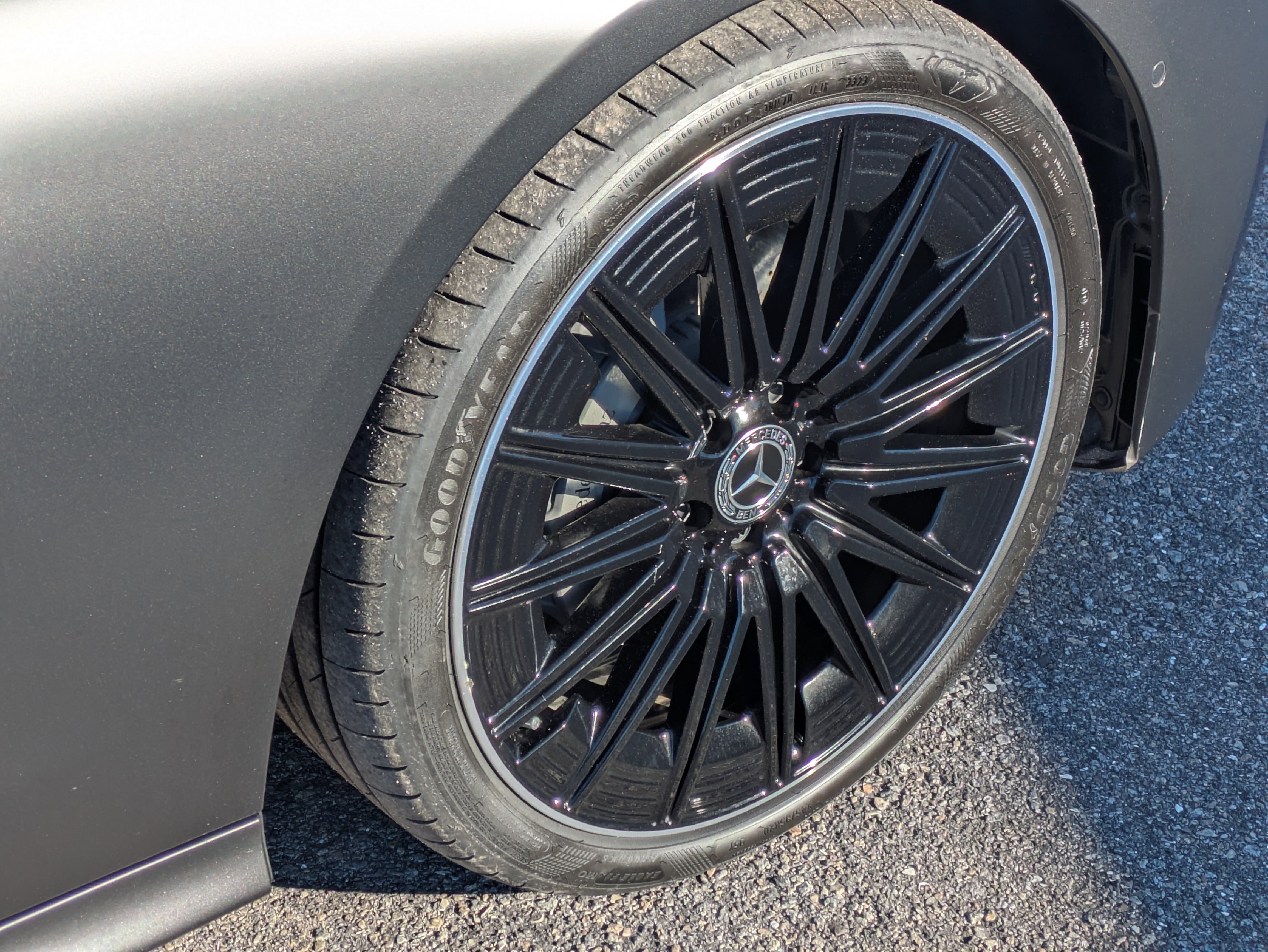 Used 2024 Mercedes-Benz CLE 300 4MATIC Coupe image 12