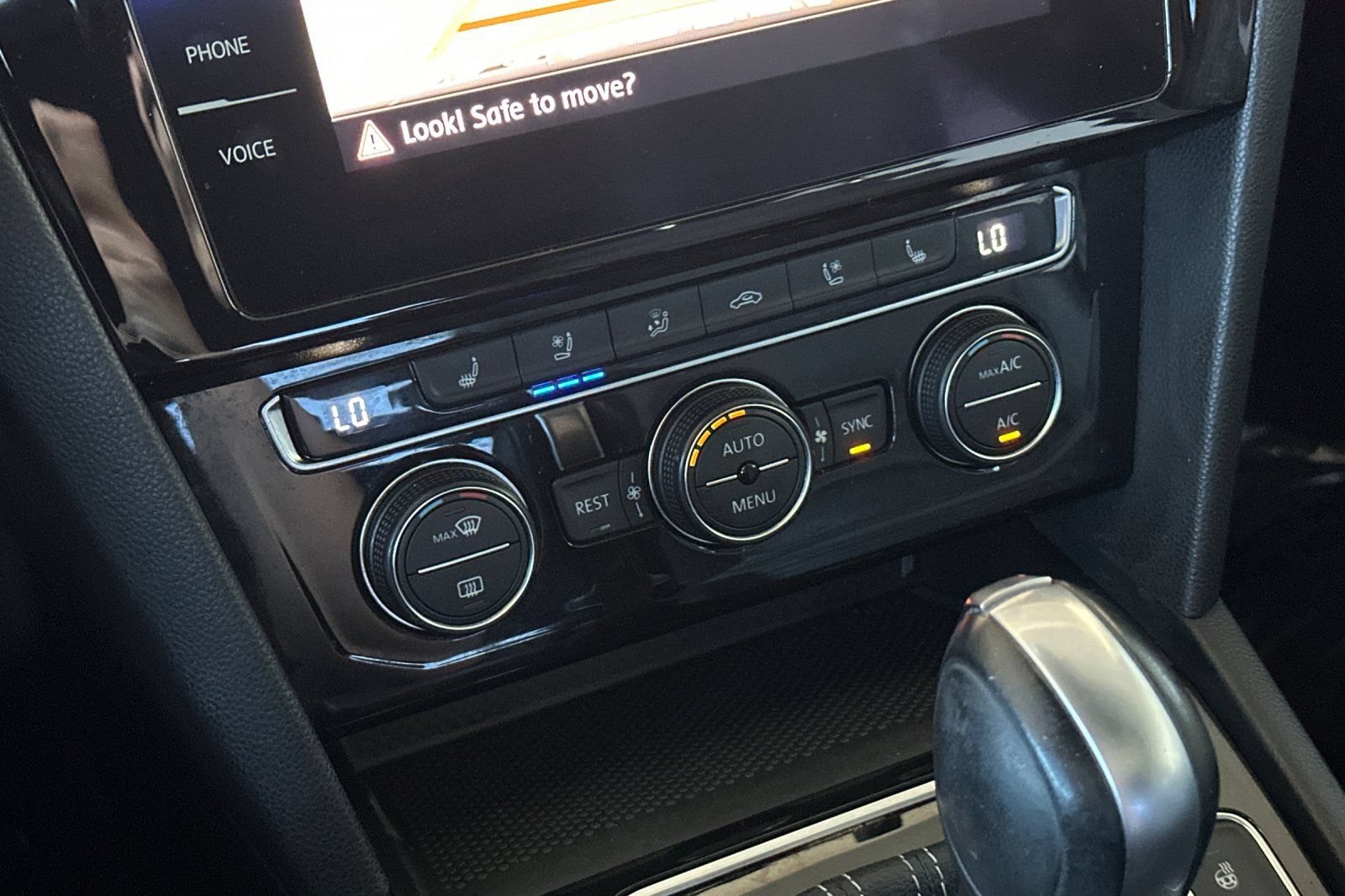 Used 2019 Volkswagen Arteon SEL Premium AWD/4WD image 22