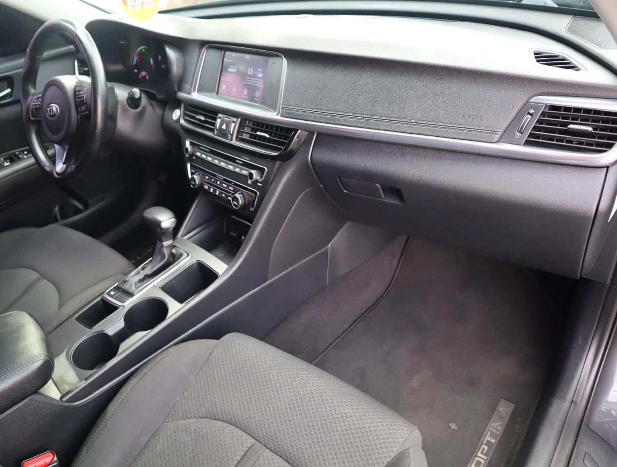 Used 2017 Kia Optima Premium image 35