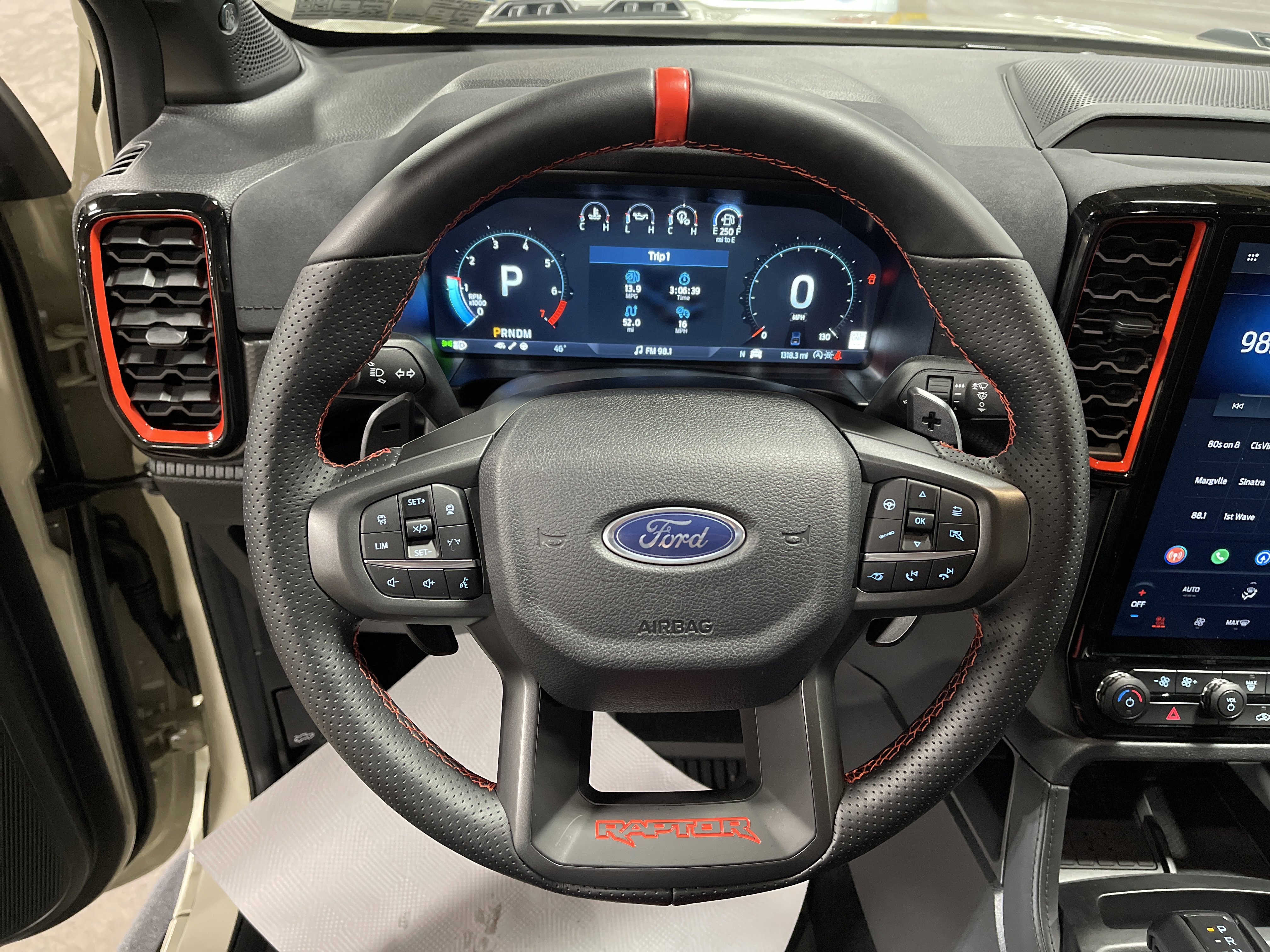 Used 2025 Ford Ranger Raptor image 18