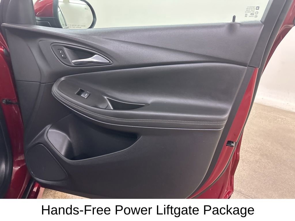 Used 2023 Buick Encore GX Select w/ Sport Touring Package image 19