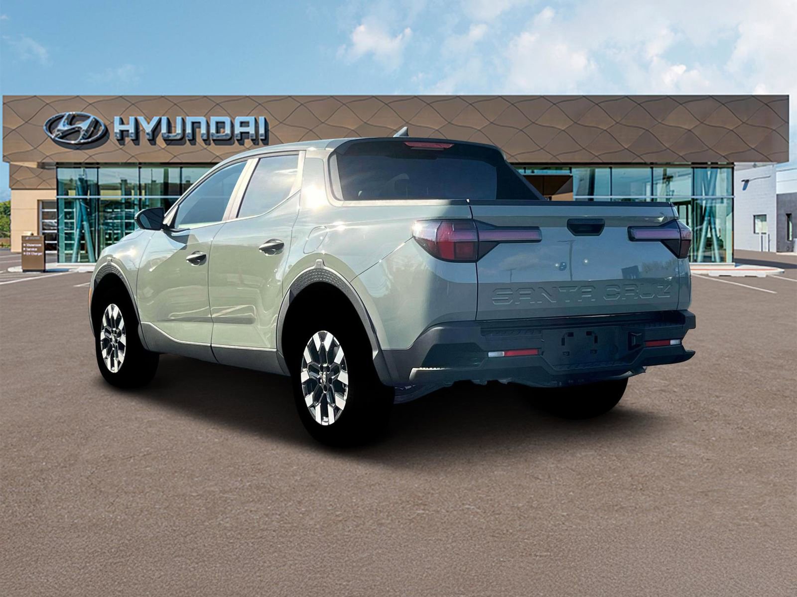 Used 2025 Hyundai Santa Cruz SE image 5