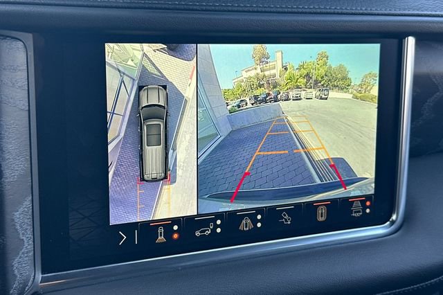 Used 2024 GMC Yukon XL Denali w/ Advanced Technology Package image 20