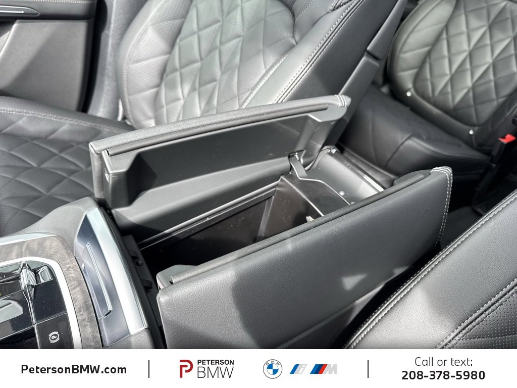 New 2026 BMW X7 xDrive40i w/ M Sport Package image 40