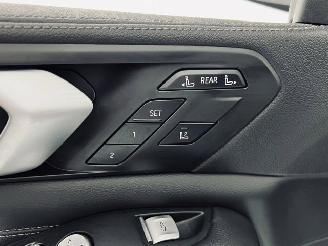 Used 2019 BMW X7 xDrive40i w/ Premium Package image 28