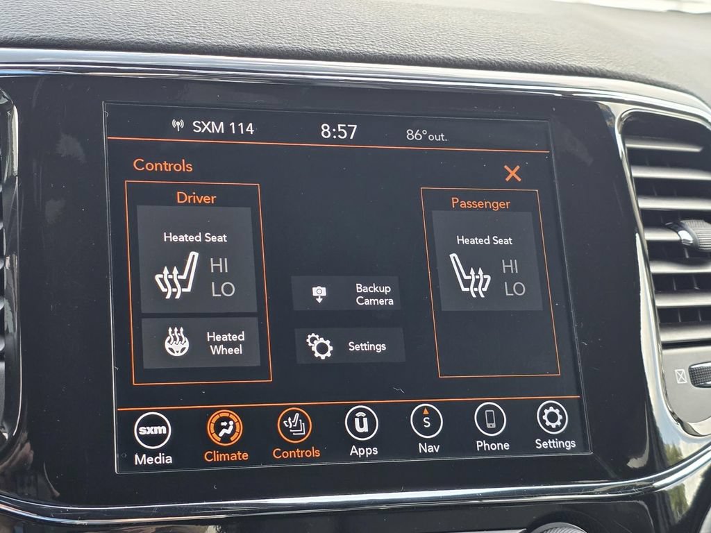 Used 2021 Jeep Grand Cherokee Laredo X RWD image 18