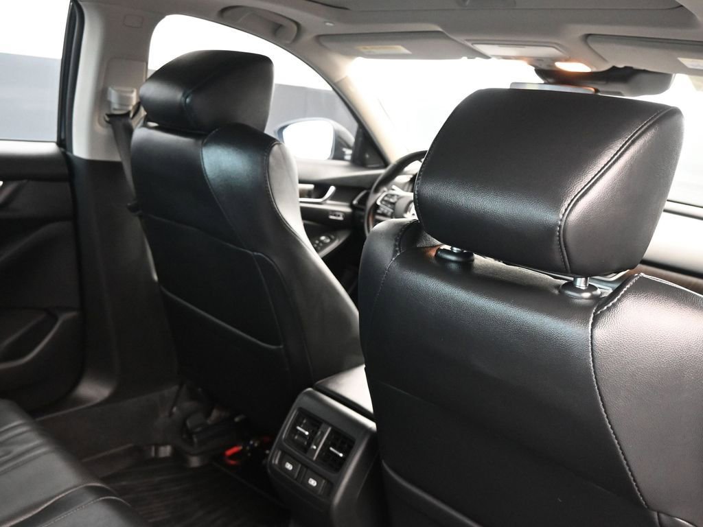 Used 2021 Honda Accord Touring image 15