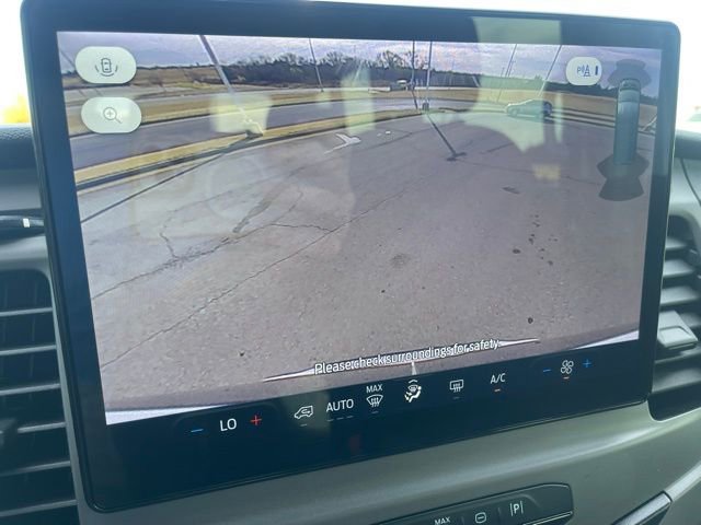 Used 2022 Ford Transit 350 XLT image 26