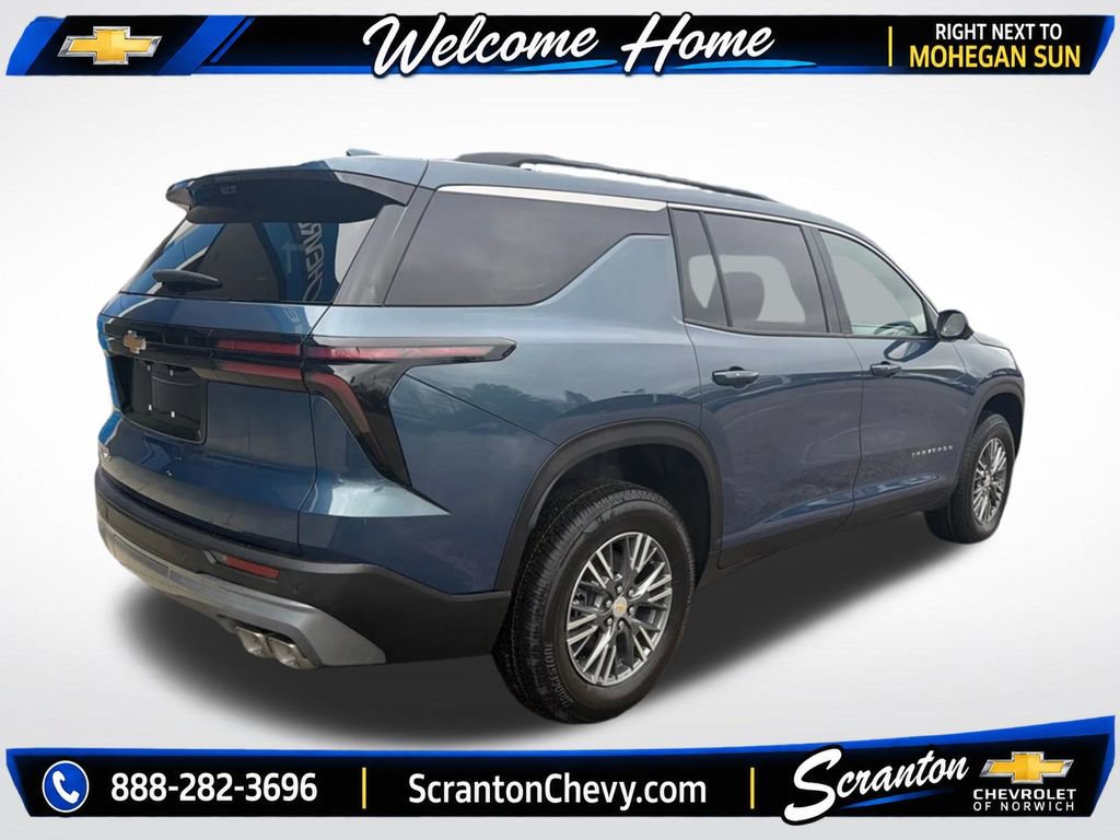 New 2026 Chevrolet Traverse LT w/ Driver Confidence Package AWD/4WD image 6