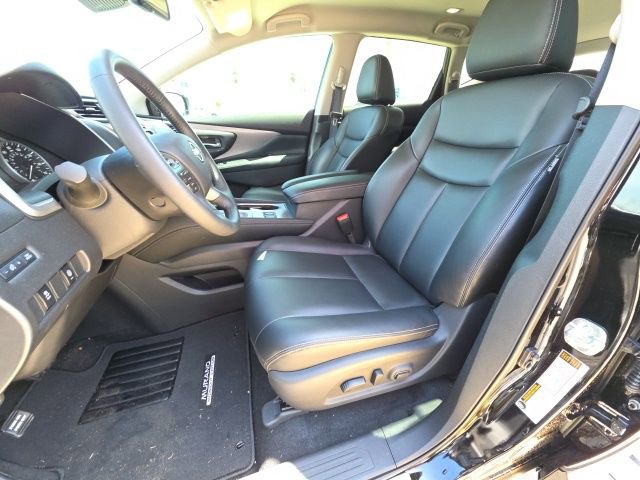 Used 2024 Nissan Murano SV w/ SV Midnight Edition Package image 13