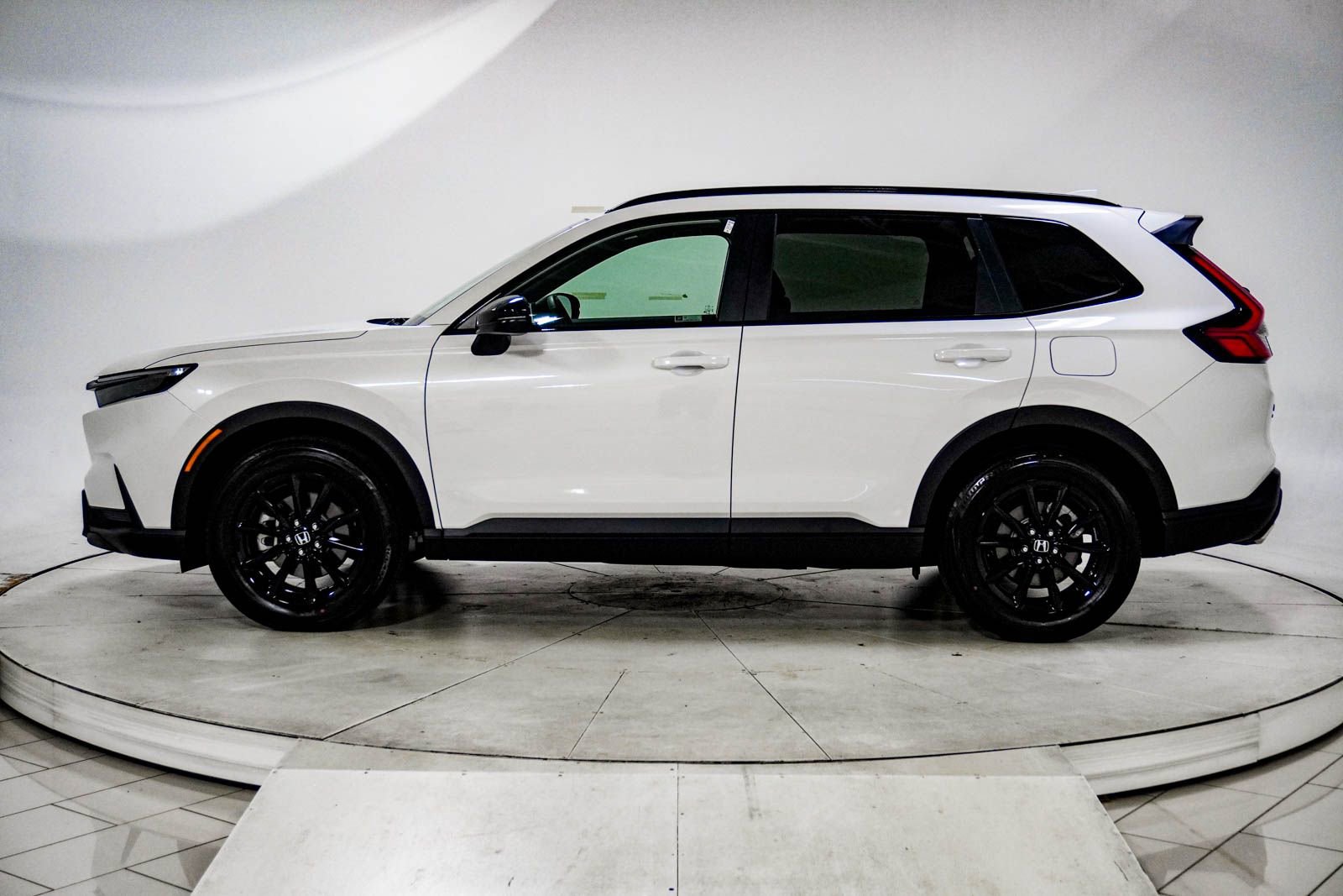 Certified 2026 Honda CR-V Sport image 5