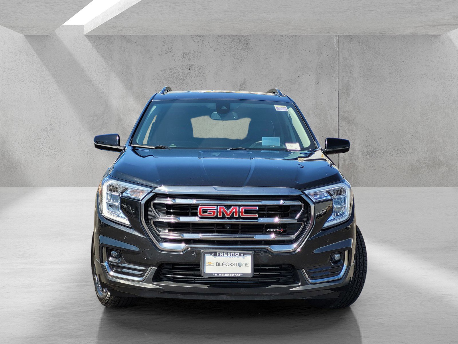 Used 2022 GMC Terrain AT4 w/ Tech Package image 2