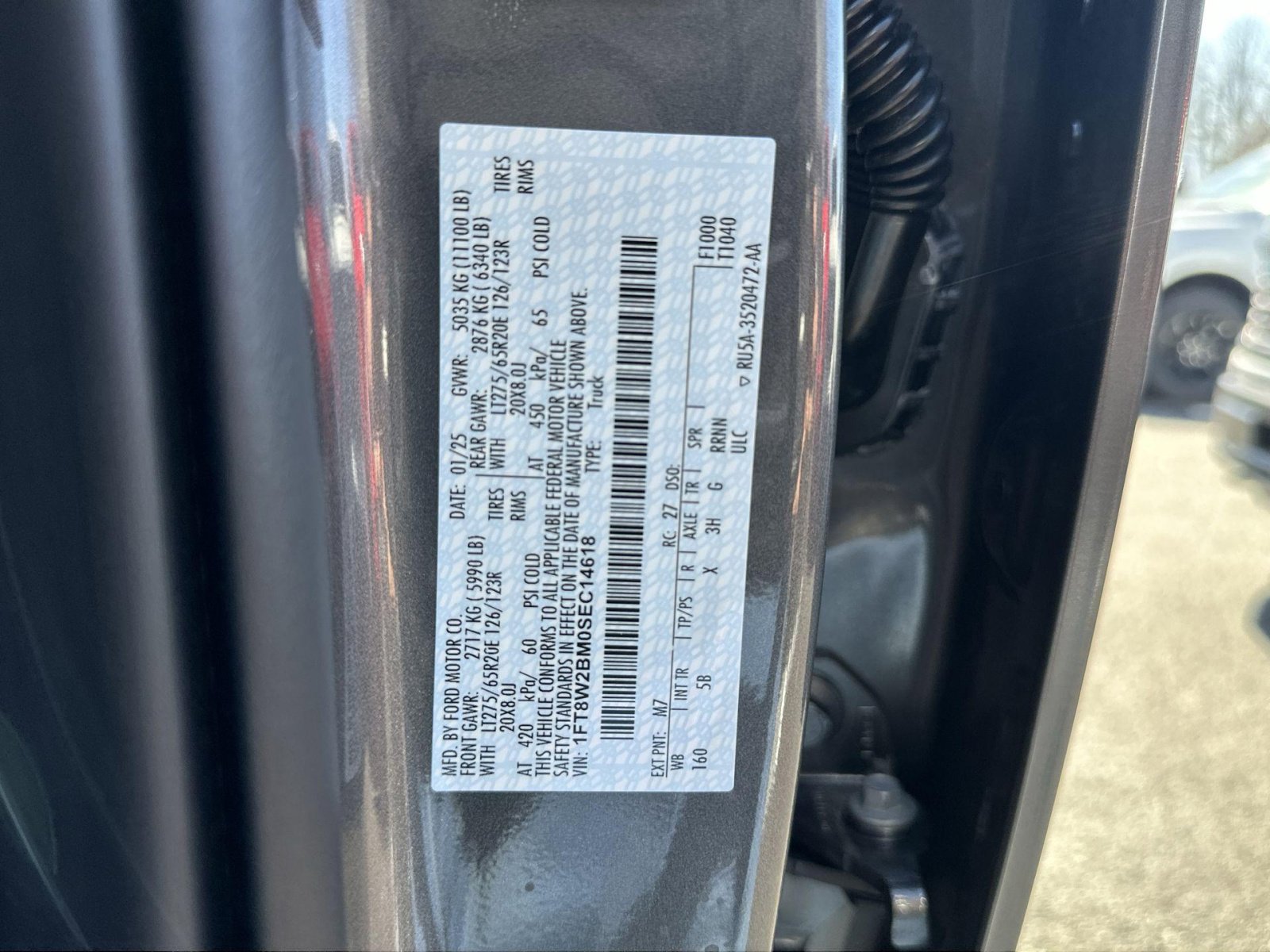 New 2025 Ford F250 Lariat w/ Lariat Ultimate Package image 37