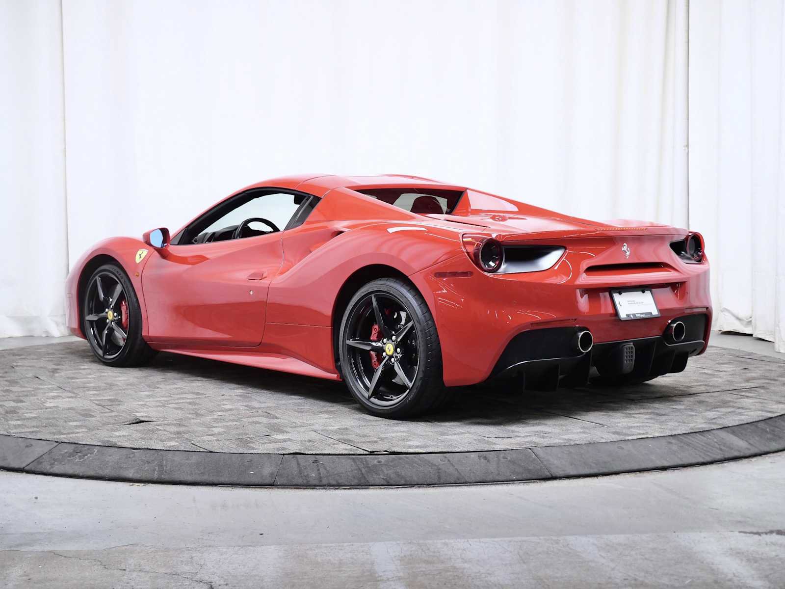 Certified 2019 Ferrari 488 Spider RWD image 3