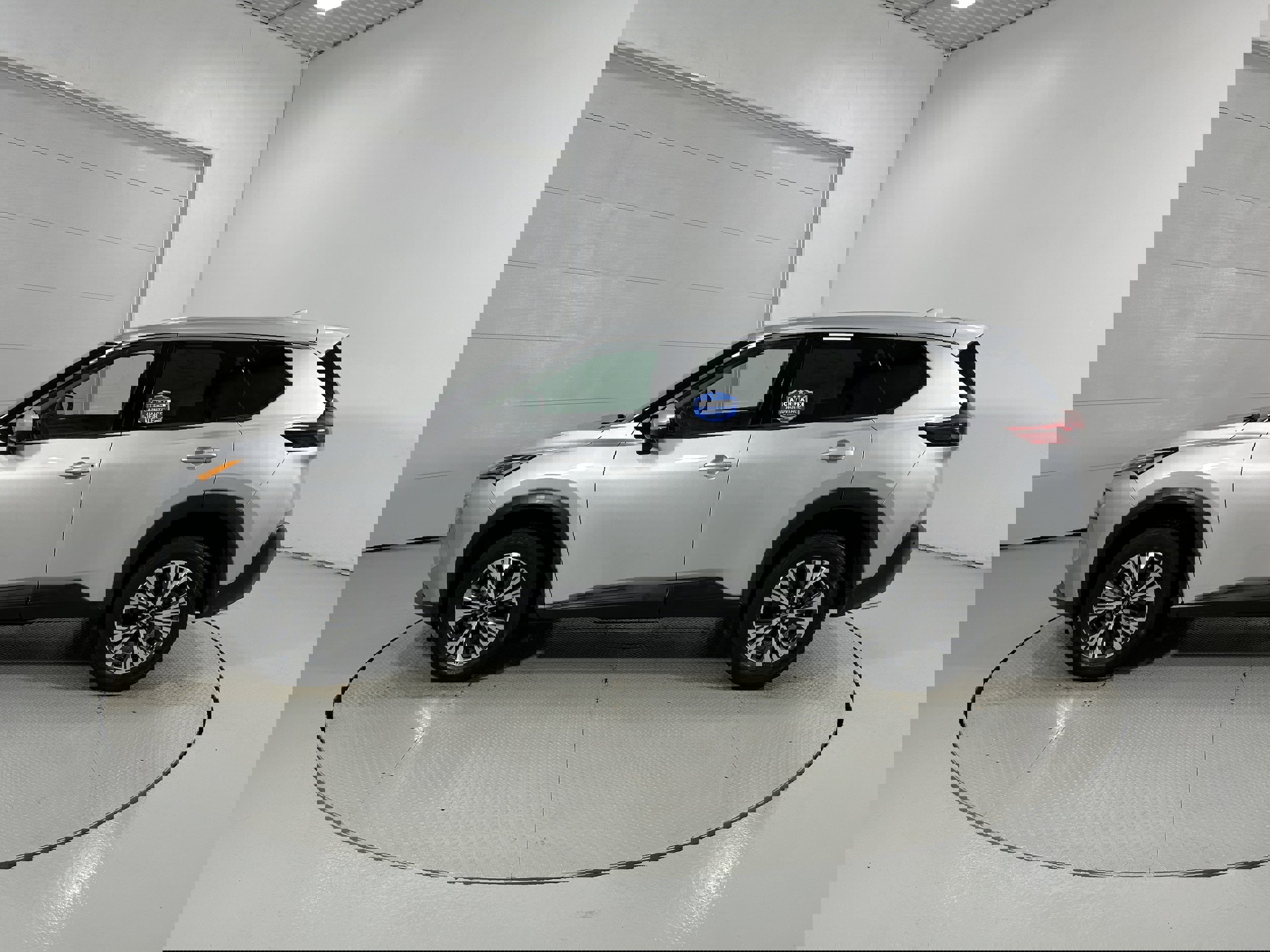 Used 2021 Nissan Rogue SV image 18