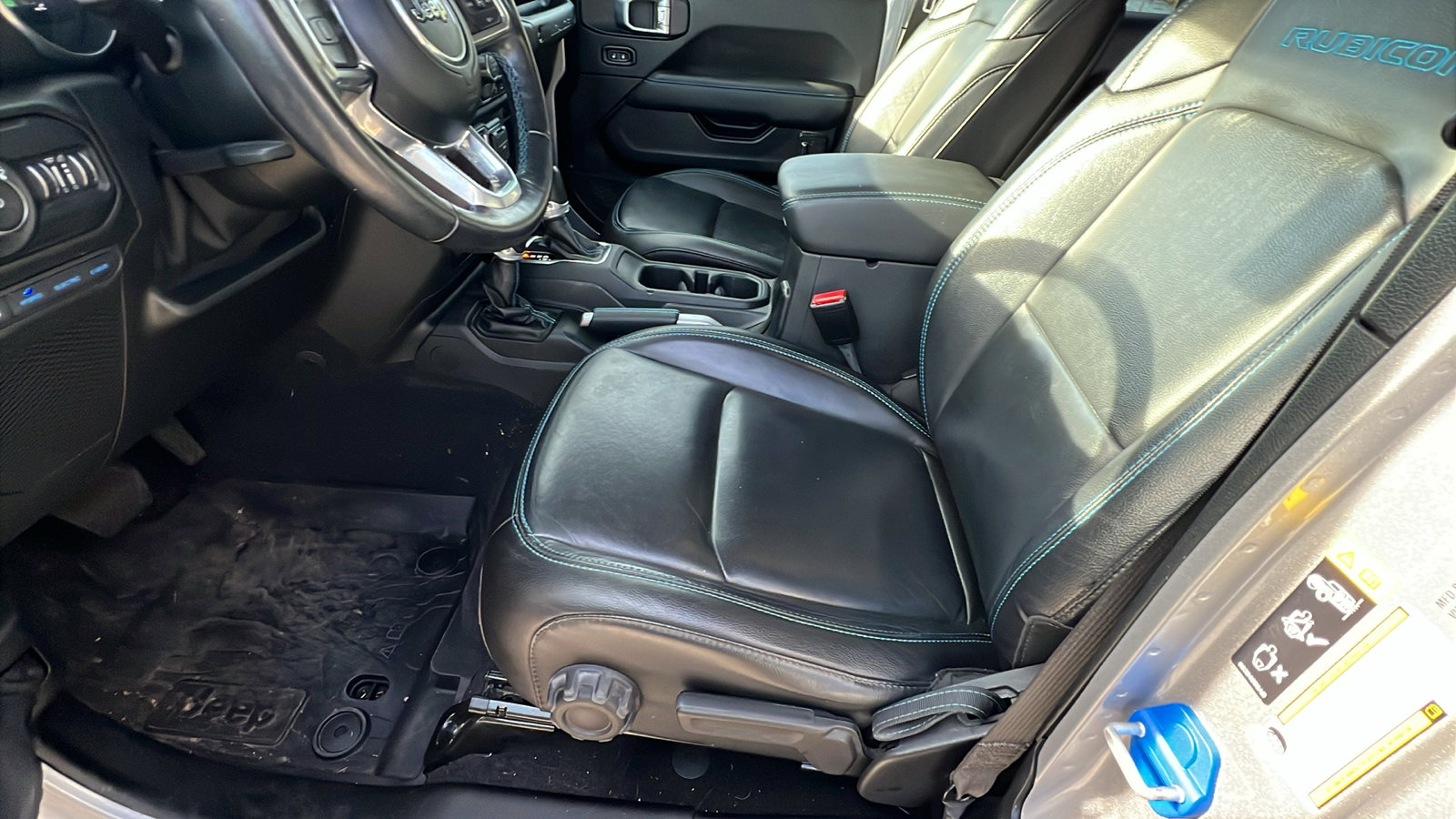 Used 2021 Jeep Wrangler Unlimited Rubicon 4xe w/ Cold Weather Group image 16