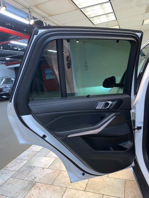 Used 2022 BMW X5 xDrive40i w/ Premium Package image 48
