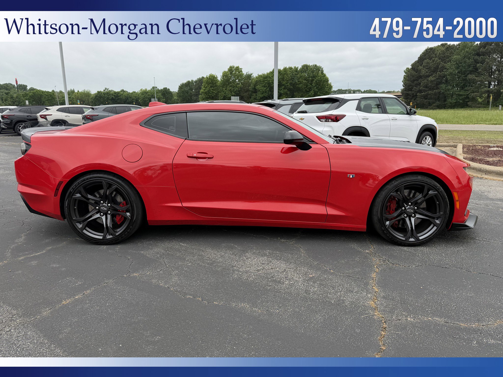 Used 2021 Chevrolet Camaro SS RWD image 5