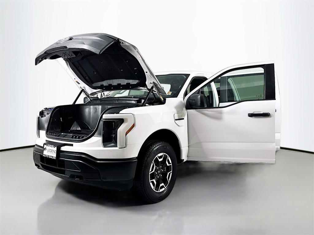 Used 2022 Ford F150 Lightning Pro image 23